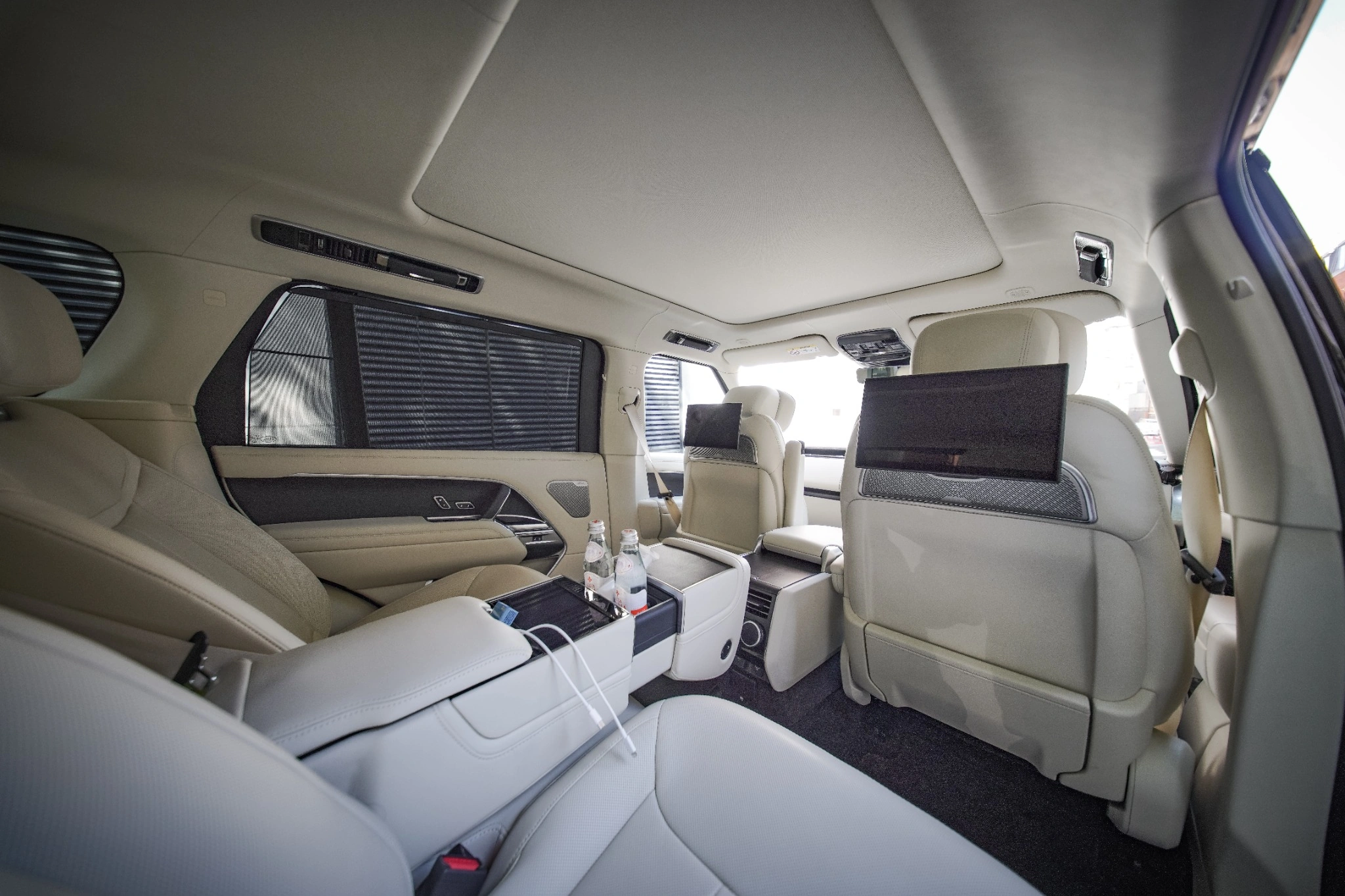 Range Rover — image 4