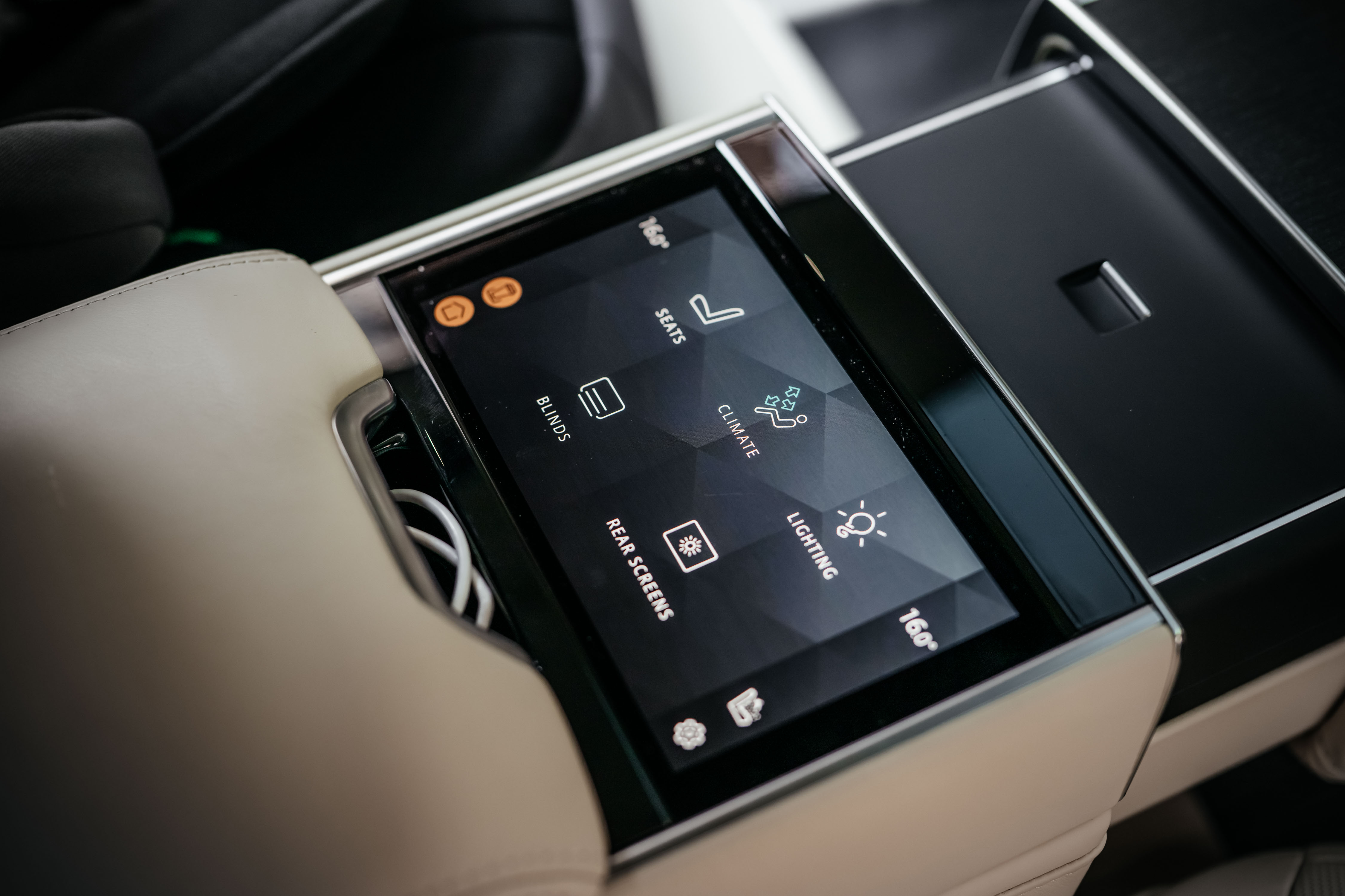 Range Rover — image 2